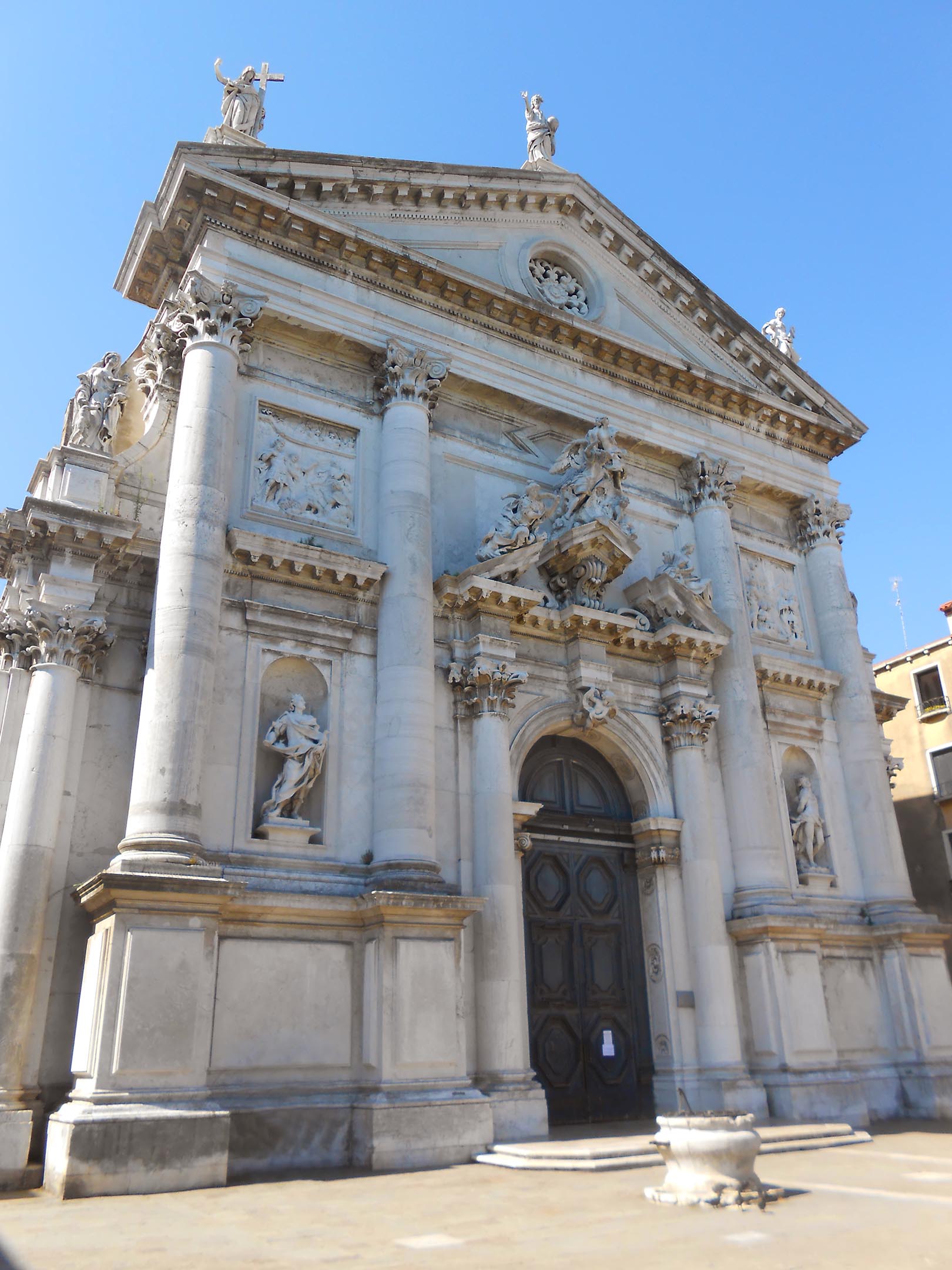 Chiesa di San Stae de Venise
