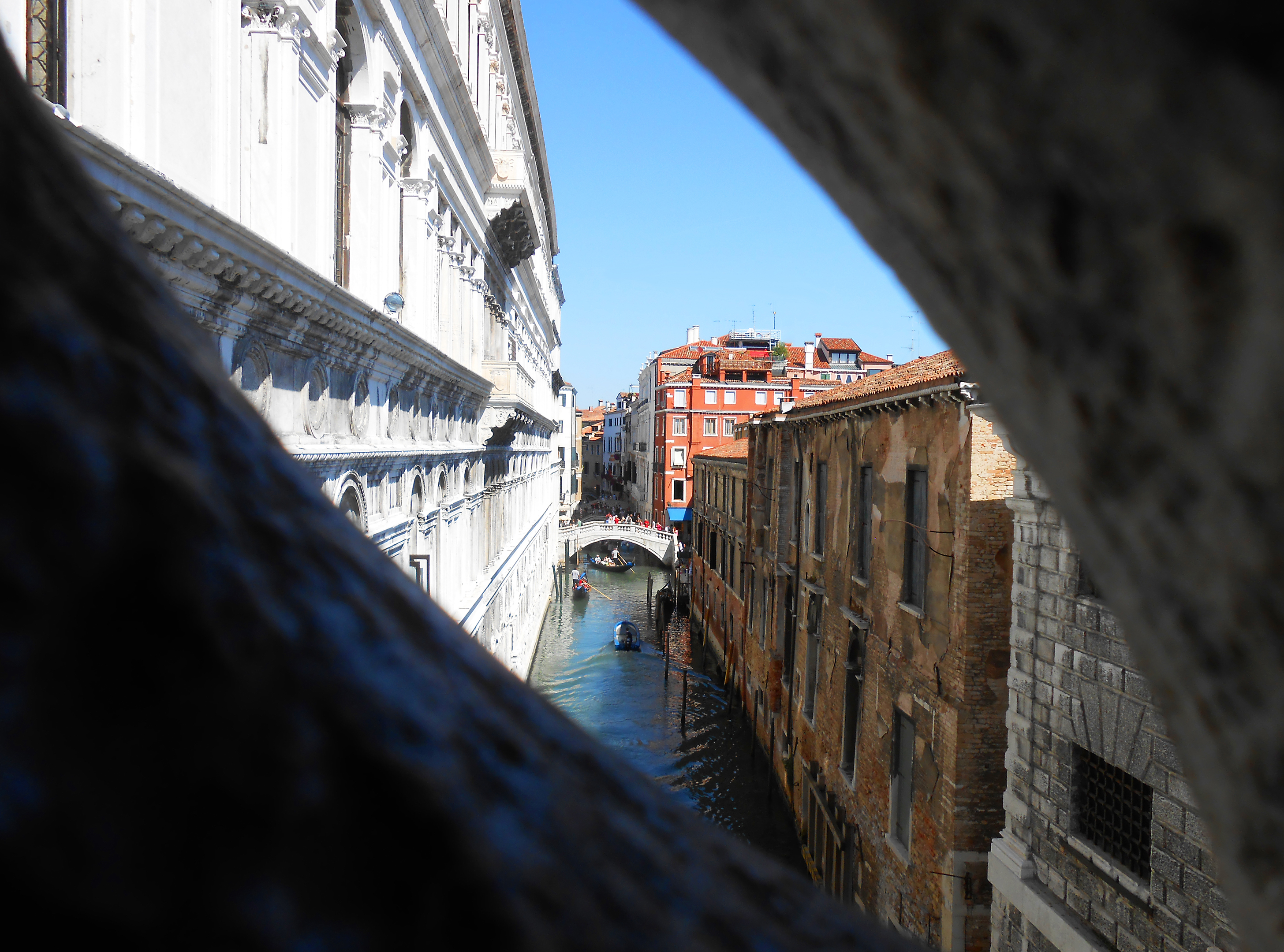 Vue du pont des soupirs à Venise